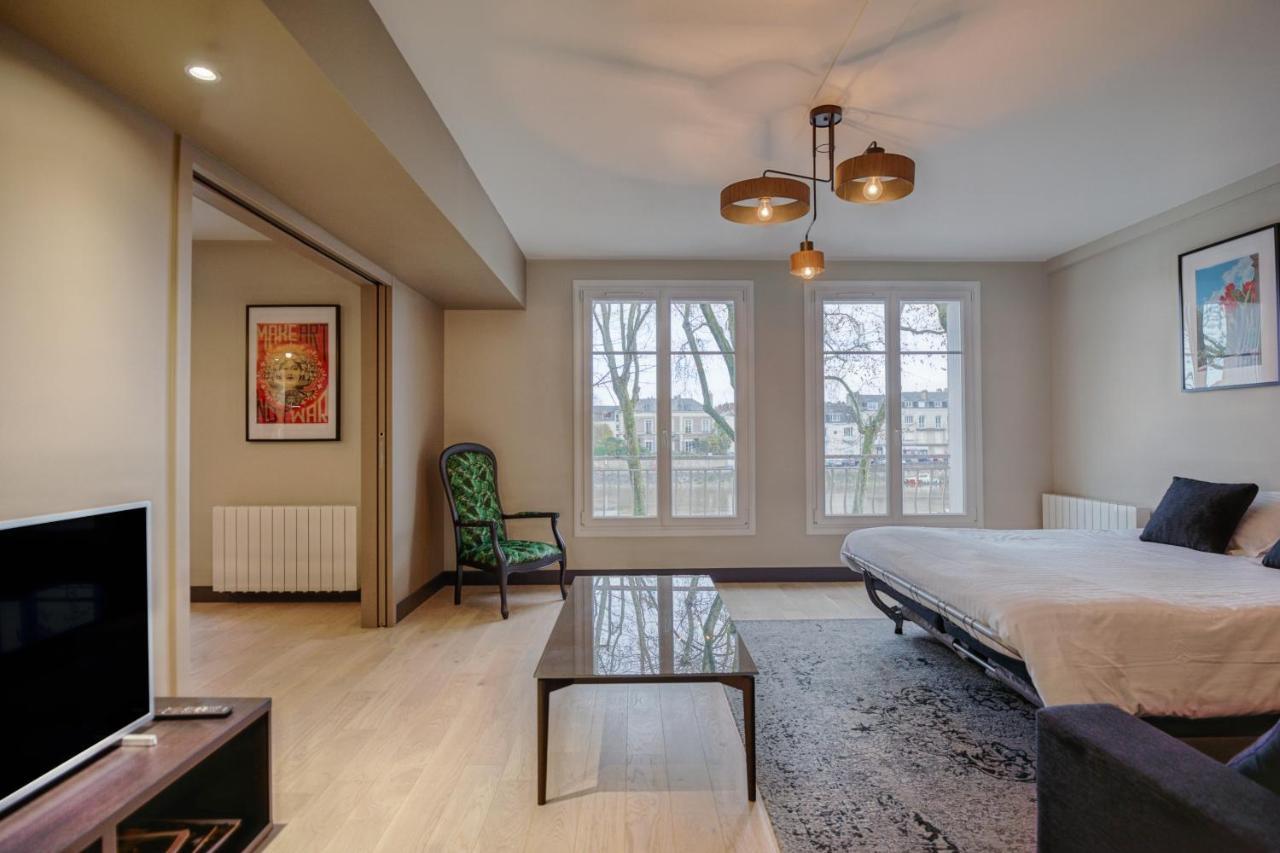 Appartamento Le Gambetta - T3 Standing Avec Parking, Wifi, Netflix Laval  Esterno foto